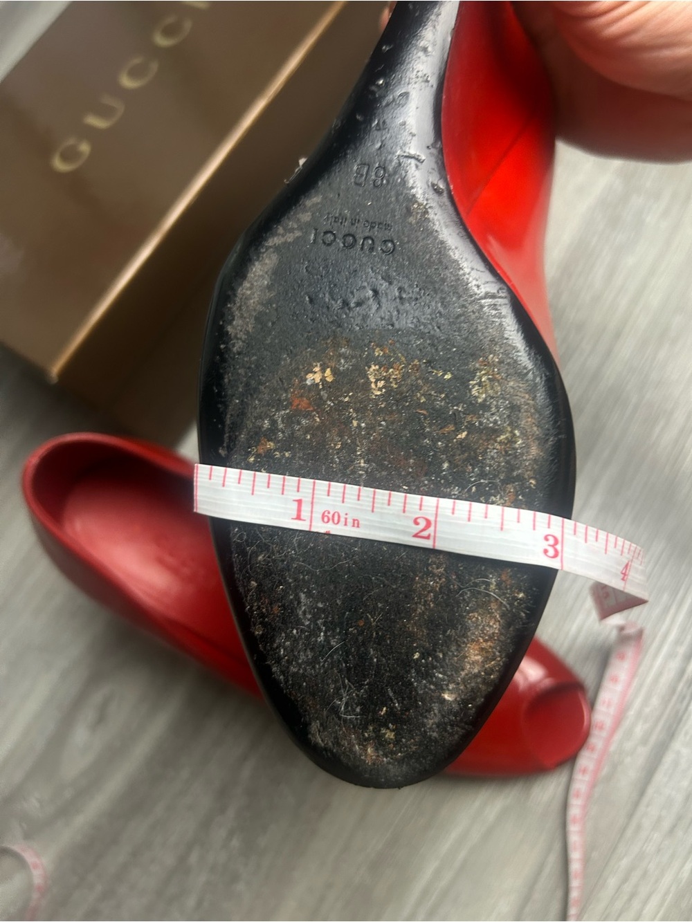 Gucci Red Patent Leather Peep Toe Wedge Pumps Heels Size 8 B - Picture 14 of 15